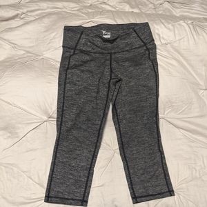Old Navy Active Crop Leggings